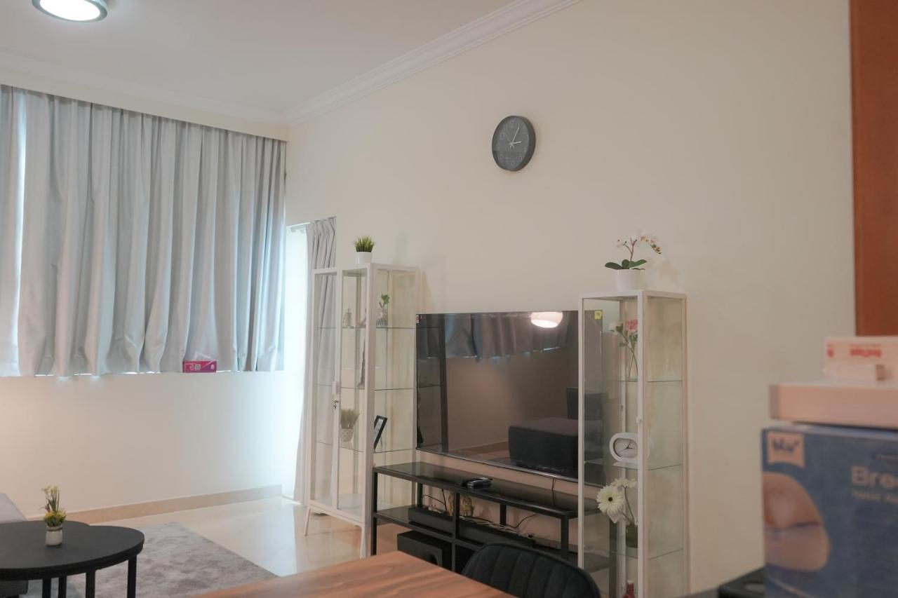 Step Into Serenity - Discover Modern Living In 1Br Apartment With Panoramic Views In Dubai Marina Near Jbr Walk, Beach And Bla Bla Club 外观 照片
