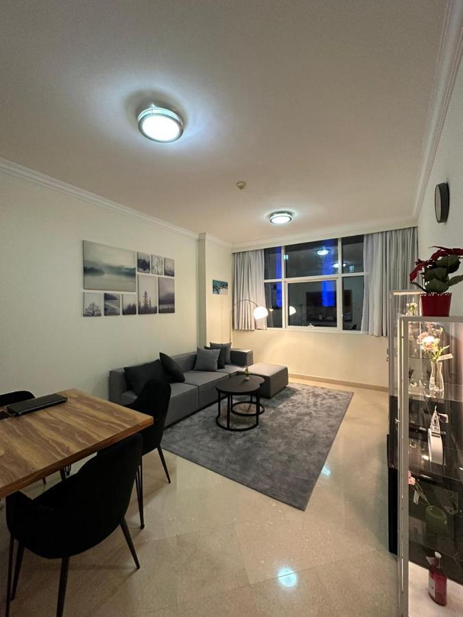 Step Into Serenity - Discover Modern Living In 1Br Apartment With Panoramic Views In Dubai Marina Near Jbr Walk, Beach And Bla Bla Club 外观 照片